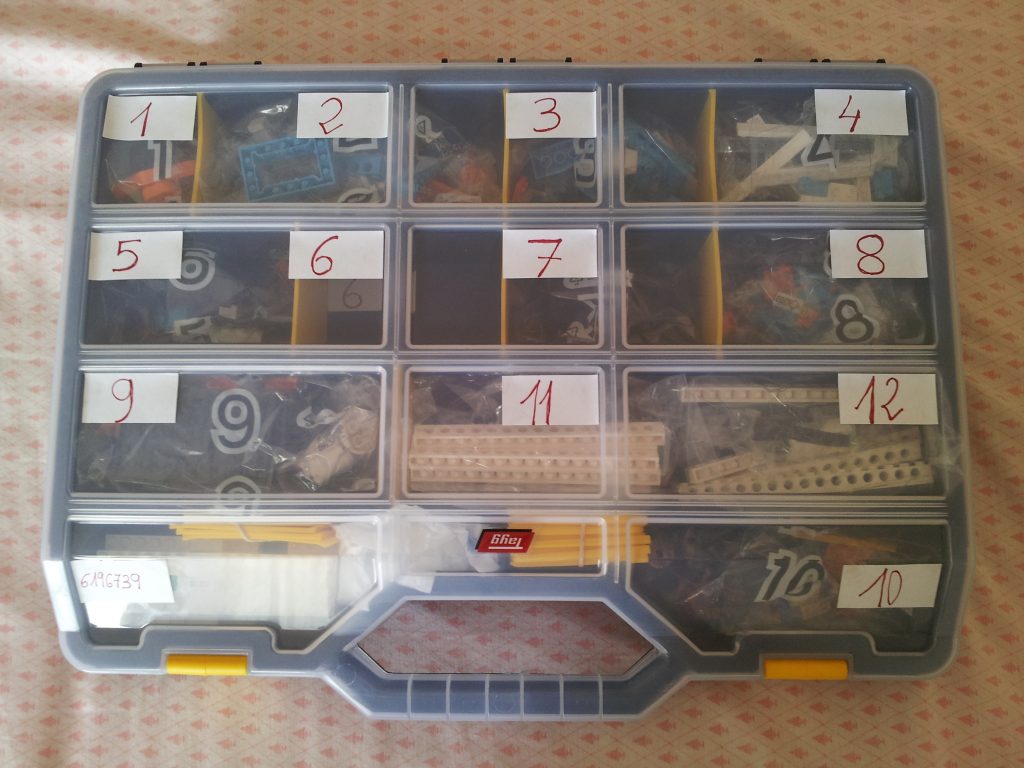 Box for the LEGO BOOST kit